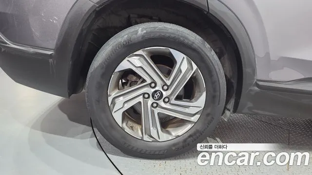 Hyundai Santa Fe 2021 thumb 5