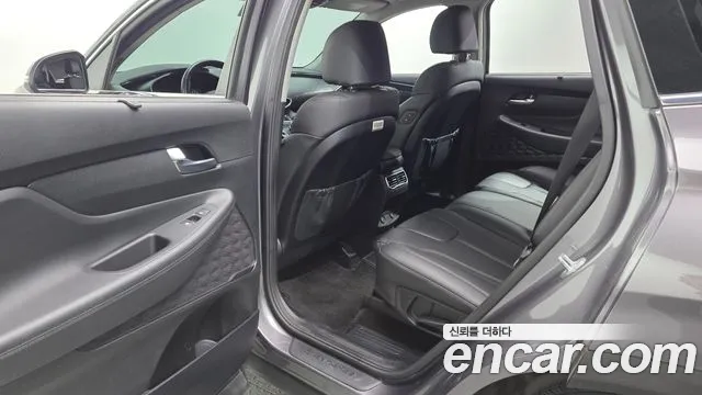 Hyundai Santa Fe 2021 thumb 12