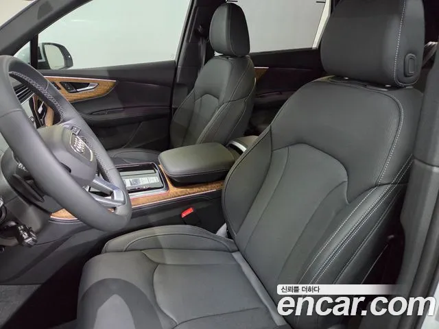 Audi Q7 2026 thumb 10