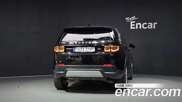 Land Rover Discovery Sport 2021 thumb 4