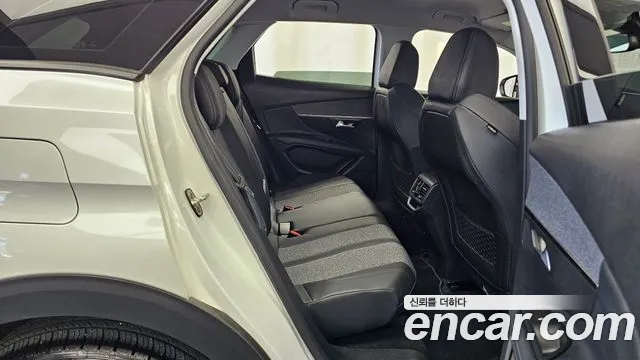 Peugeot 3008 2019 thumb 12