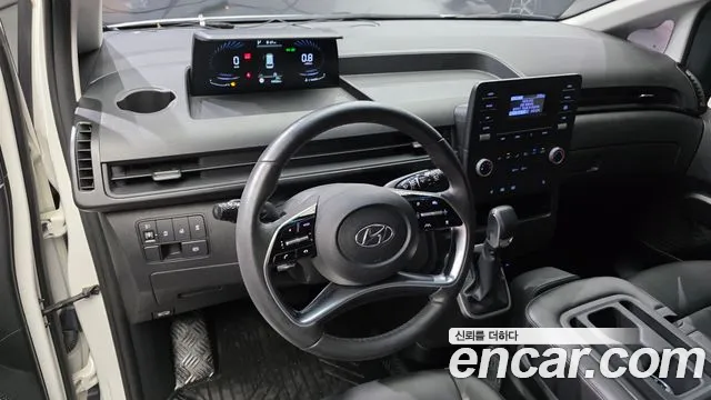 Hyundai Staria 2021 thumb 7