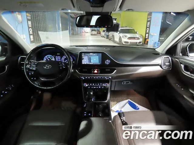 Hyundai Grandeur 2017 thumb 5