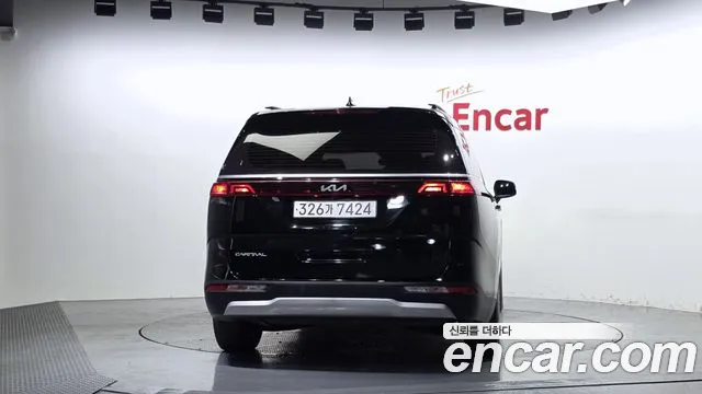 Kia Carnival 2022 thumb 4