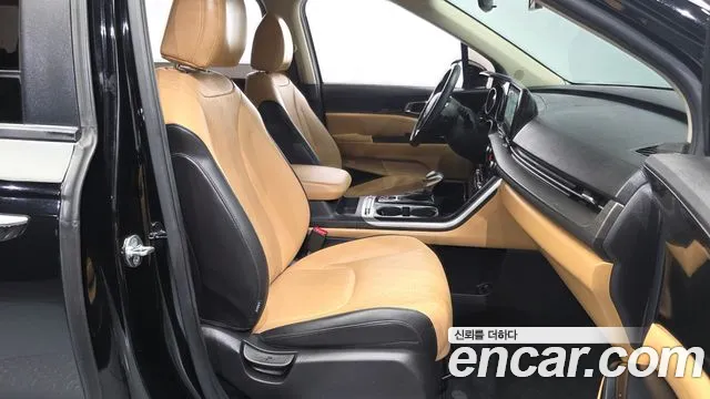 Kia Carnival 2022 thumb 11