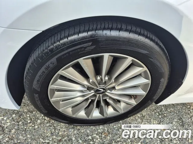 Hyundai Equus 2014 thumb 7