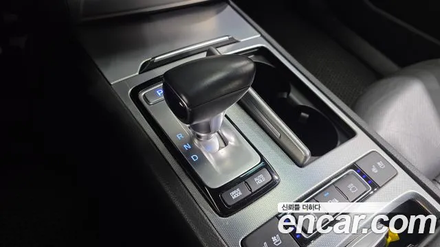 Genesis G80 2019 thumb 9