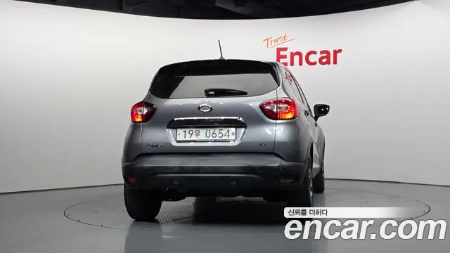 Renault-KoreaSamsung Captur 2016 thumb 4