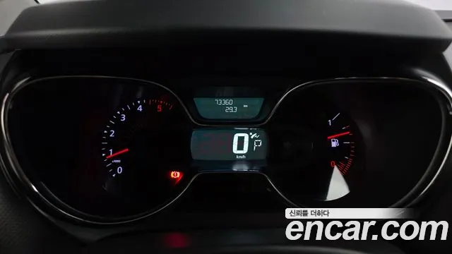 Renault-KoreaSamsung Captur 2016 thumb 8