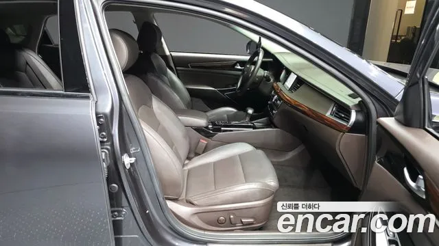Kia K7 2016 thumb 11