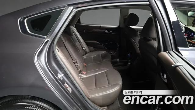 Kia K7 2016 thumb 12