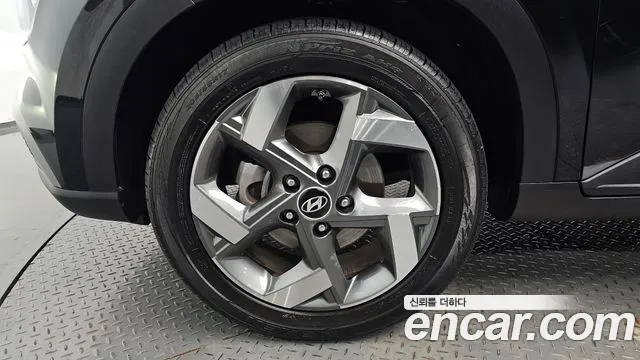 Hyundai Venue 2021 thumb 4