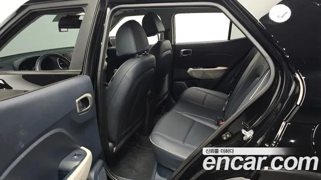 Hyundai Venue 2021 thumb 11