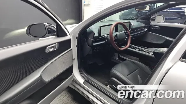 Hyundai IONIQ 6 2022 thumb 10
