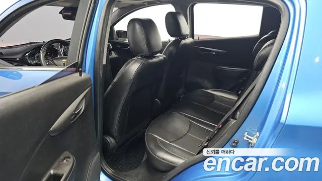 ChevroletGMDaewoo Spark 2017 thumb 12
