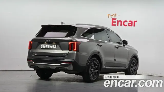Kia Sorento 2023 thumb 2