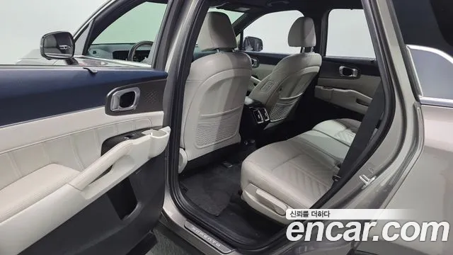 Kia Sorento 2023 thumb 12