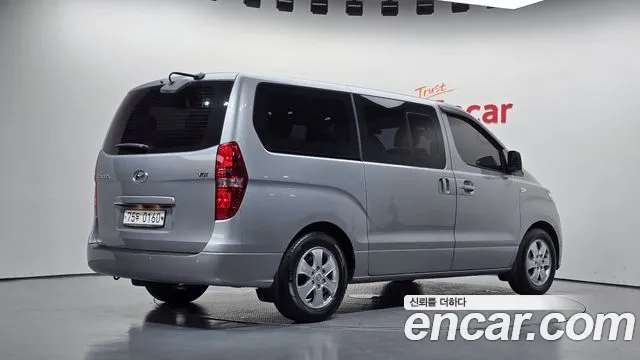 Hyundai Starex 2019 thumb 2