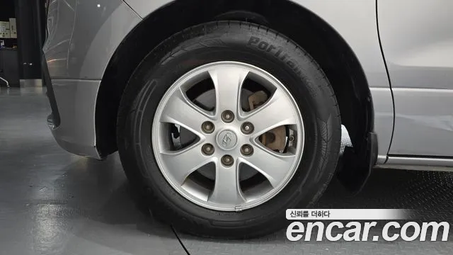 Hyundai Starex 2019 thumb 5