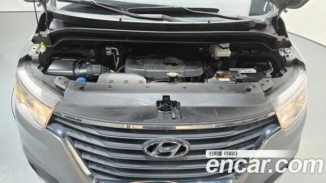 Hyundai Starex 2019 thumb 6