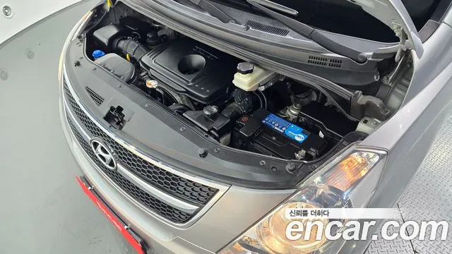 Hyundai Starex 2014 thumb 6
