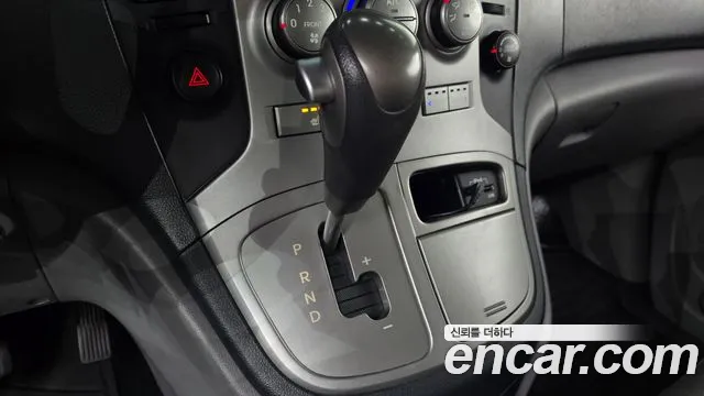 Hyundai Starex 2014 thumb 9