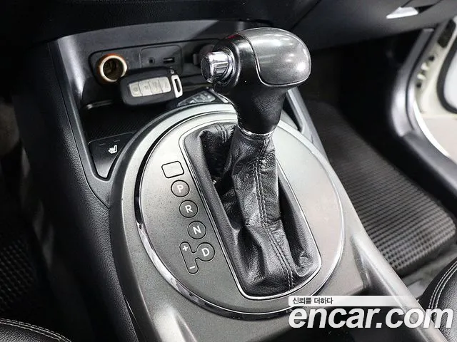 Kia Sportage 2012 thumb 8