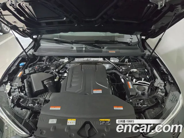 Audi Q5 2025 thumb 5
