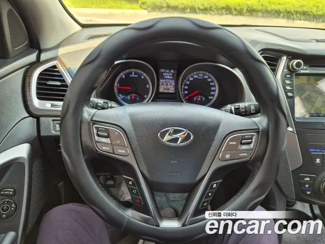 Hyundai Santa Fe 2014 thumb 8