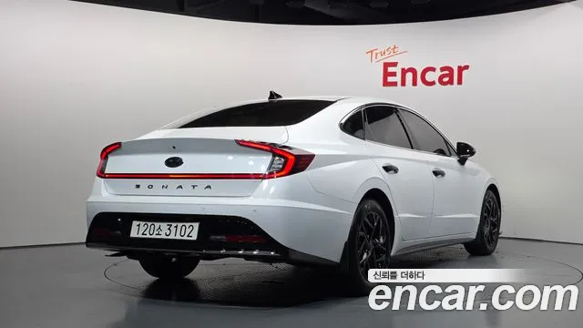 Hyundai Sonata 2021 thumb 2