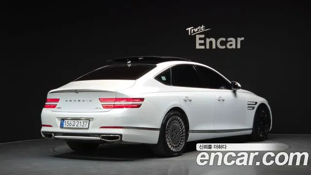 Genesis G80 2021 thumb 2