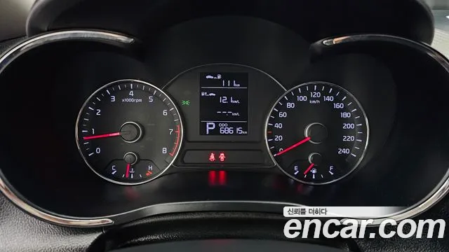 Kia K3 2013 thumb 8