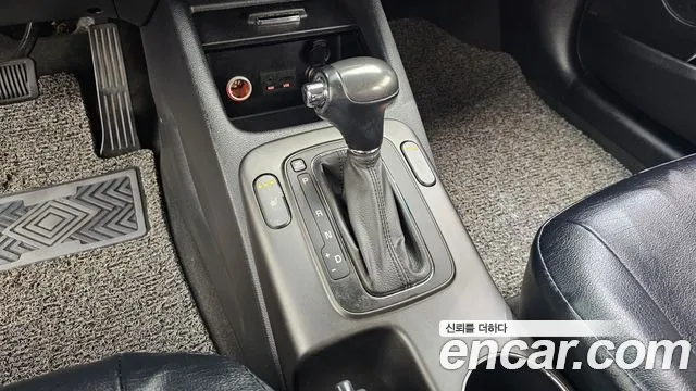 Kia K3 2013 thumb 9
