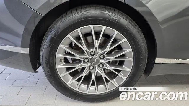 Genesis G80 2020 thumb 5