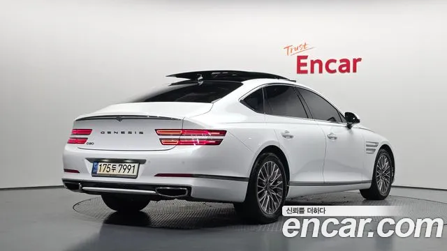 Genesis G80 2021 thumb 2