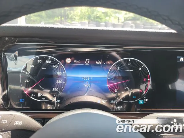 Mercedes-Benz G-Класс 2025 thumb 8