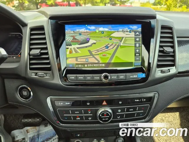 KG_Mobility_Ssangyong Rexton 2022 thumb 9