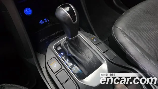 Hyundai Santa Fe 2015 thumb 9