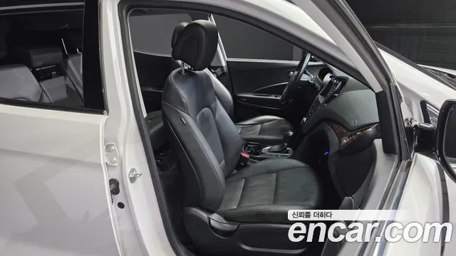Hyundai Santa Fe 2015 thumb 12