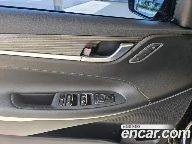 Hyundai Grandeur 2018 thumb 7