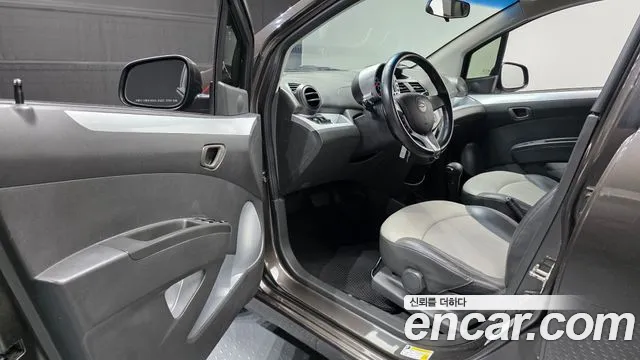ChevroletGMDaewoo Spark 2011 thumb 10
