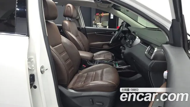 Kia Sorento 2016 thumb 10