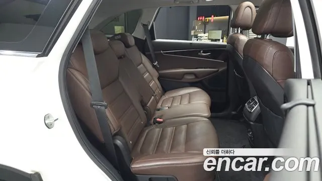 Kia Sorento 2016 thumb 11