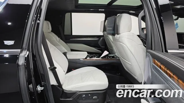 Cadillac Escalade 2026 thumb 12