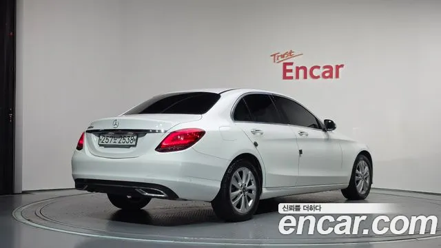 Mercedes-Benz C-Класс 2019 thumb 2