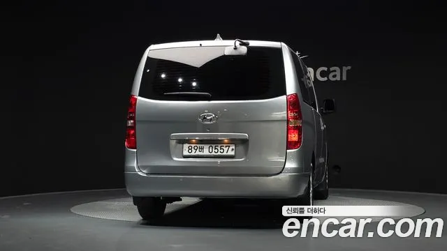 Hyundai Starex 2019 thumb 4