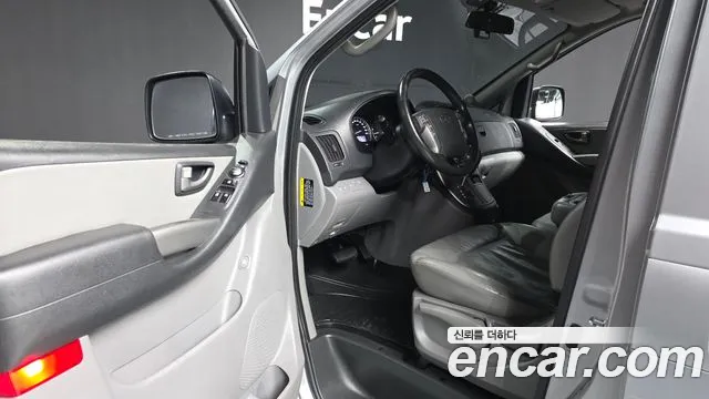 Hyundai Starex 2019 thumb 10