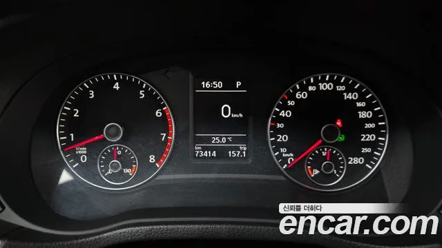 Volkswagen Passat (North America and China) 2014 thumb 8