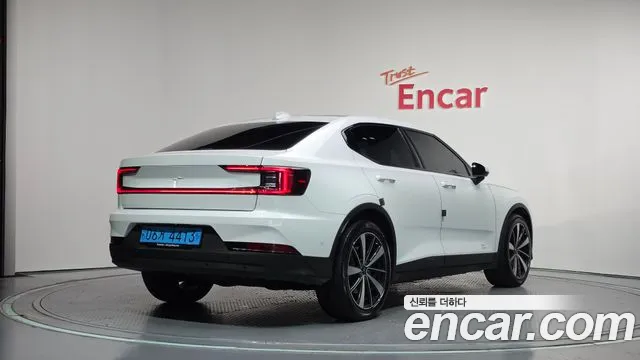 Polestar 2 2022 thumb 2