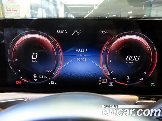Mercedes-Benz GLB 2021 thumb 9